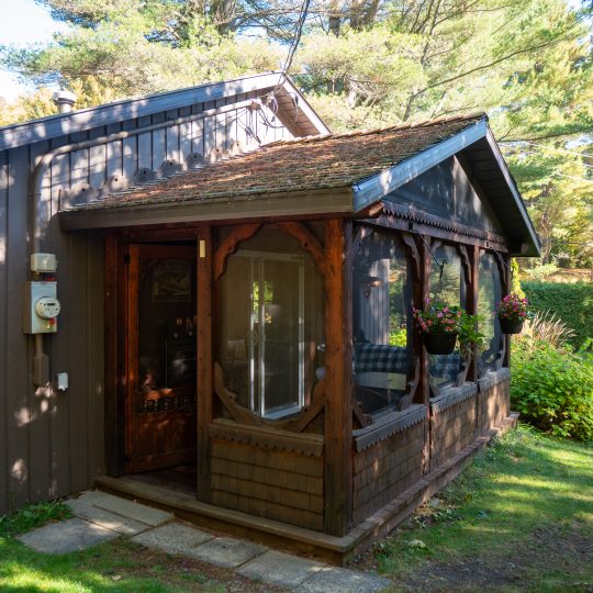 Véranda moustiquaire chalet le pêcheur